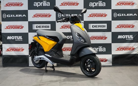 Verleihmotorrad Piaggio 1 + vom Händler Zweirad Schira Inh. Uwe Schütze e.K. - Bild 4 Verleihmotorrad Piaggio 1 + vom Händler Zweirad Schira Inh. Uwe Schütze e.K. - Bild 4