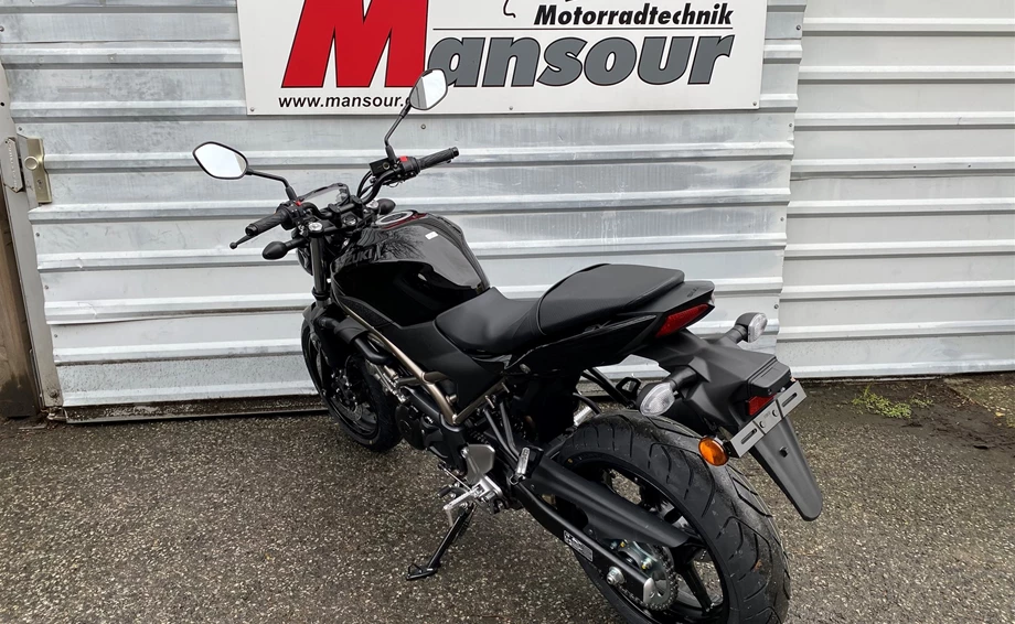 Verleihmotorrad Suzuki SV650 vom Händler Mansour Motorradtechnik Bild 4: Verleihmotorrad Suzuki SV650 vom Händler Mansour Motorradtechnik