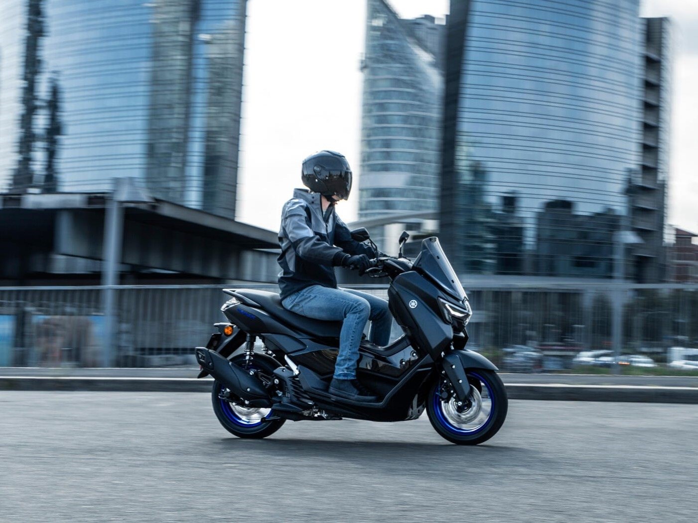 Yamaha NMAX 125