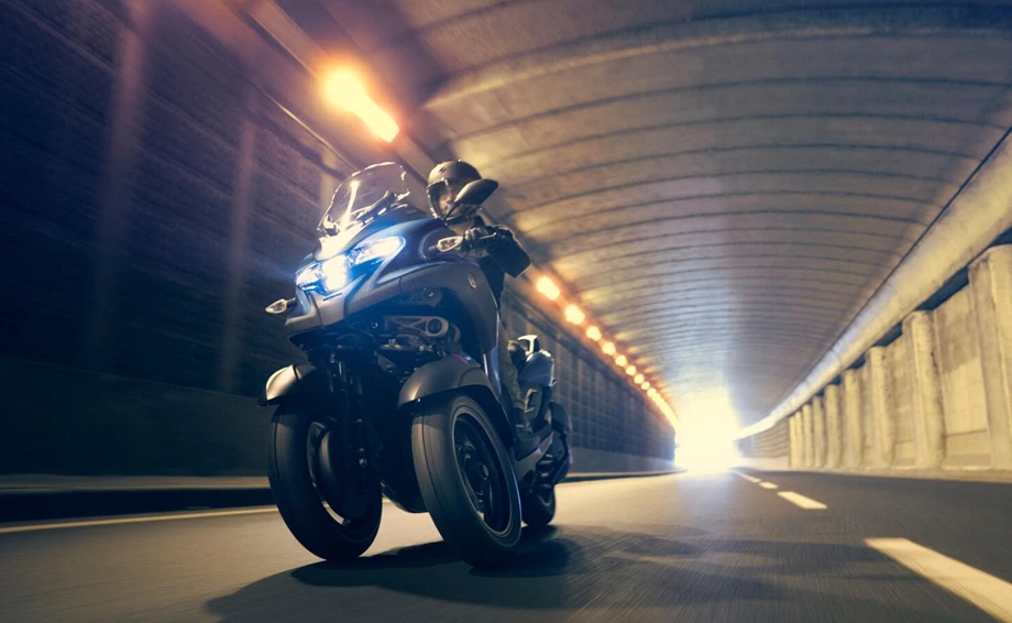 Verleihmotorrad Yamaha Tricity 300 vom Händler Motorrad Rubin GmbH & Co.KG Bild 10: Verleihmotorrad Yamaha Tricity 300 vom Händler Motorrad Rubin GmbH & Co.KG