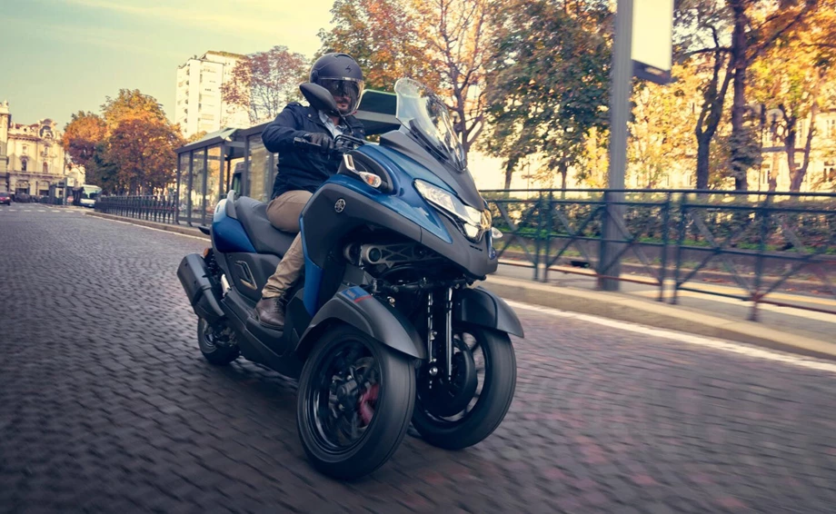 Verleihmotorrad Yamaha Tricity 300 vom Händler Motorrad Rubin GmbH & Co.KG Bild 9: Verleihmotorrad Yamaha Tricity 300 vom Händler Motorrad Rubin GmbH & Co.KG