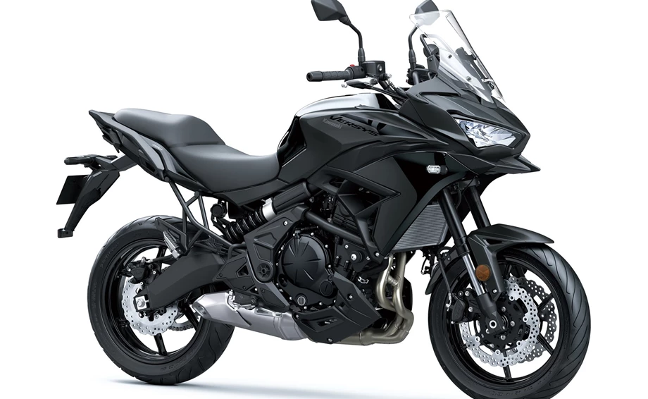 Verleihmotorrad Kawasaki Versys 650 vom Händler AMS STORE BERLIN GmbH Bild 1: Verleihmotorrad Kawasaki Versys 650 vom Händler AMS STORE BERLIN GmbH