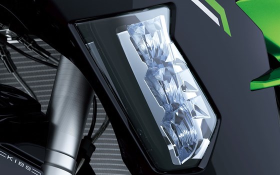Verleihmotorrad Kawasaki Ninja H2 SX SE vom Händler Hartmut Eils Motorradhandel - Bild 21 Verleihmotorrad Kawasaki Ninja H2 SX SE vom Händler Hartmut Eils Motorradhandel - Bild 21