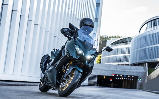 Verleihmotorrad Yamaha TMAX Tech MAX vom Händler Munich-Bike-Factory - Bild 3