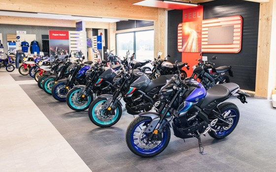 Verleihmotorrad KTM 1290 Super Duke R EVO vom Händler motoroox GmbH - Bild 7 Verleihmotorrad KTM 1290 Super Duke R EVO vom Händler motoroox GmbH - Bild 7