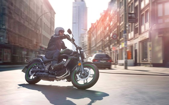 Verleihmotorrad Kawasaki Vulcan S vom Händler BOXENSTOP Motorradvertriebs GmbH - Bild 10 Verleihmotorrad Kawasaki Vulcan S vom Händler BOXENSTOP Motorradvertriebs GmbH - Bild 10