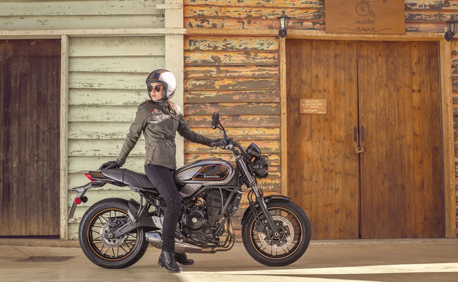 Verleihmotorrad Kawasaki Z650 RS vom Händler Lietz Motorradtechnik Bild 12: Verleihmotorrad Kawasaki Z650 RS vom Händler Lietz Motorradtechnik