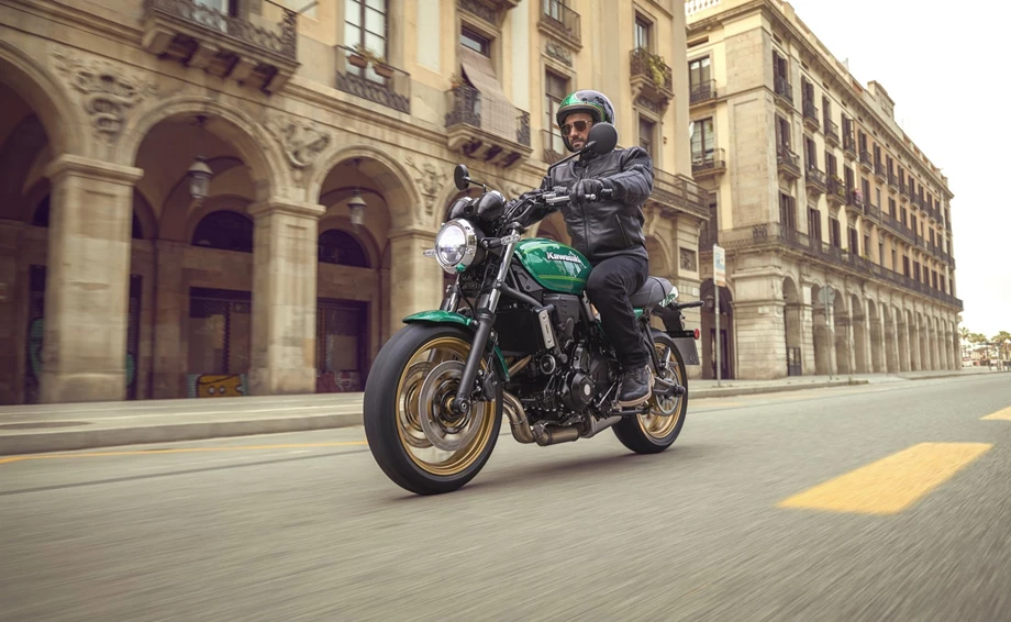 Verleihmotorrad Kawasaki Z650 RS vom Händler Lietz Motorradtechnik Bild 13: Verleihmotorrad Kawasaki Z650 RS vom Händler Lietz Motorradtechnik