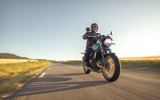 Verleihmotorrad Kawasaki Z650 RS vom Händler Lietz Motorradtechnik - Bild 17 Verleihmotorrad Kawasaki Z650 RS vom Händler Lietz Motorradtechnik - Bild 17