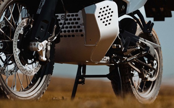 Verleihmotorrad Husqvarna Norden 901 Expedition vom Händler Road Star Motorcycles GmbH - Bild 9