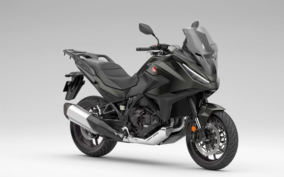 Verleihmotorrad Honda NT1100 DCT vom Händler Autohaus Louis Dresen GmbH - Bild 3 Verleihmotorrad Honda NT1100 DCT vom Händler Autohaus Louis Dresen GmbH - Bild 3