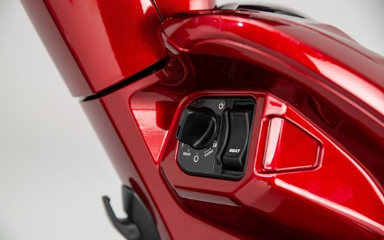 Verleihmotorrad Honda NSC Vision 110 vom Händler Autohaus Louis Dresen GmbH - Bild 14 Verleihmotorrad Honda NSC Vision 110 vom Händler Autohaus Louis Dresen GmbH - Bild 14