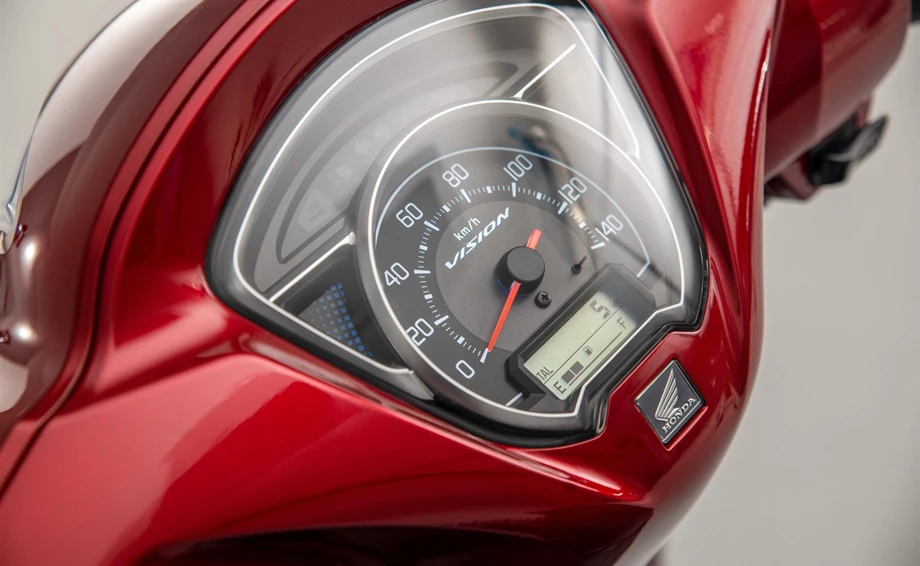 Verleihmotorrad Honda NSC Vision 110 vom Händler Autohaus Louis Dresen GmbH Bild 15: Verleihmotorrad Honda NSC Vision 110 vom Händler Autohaus Louis Dresen GmbH