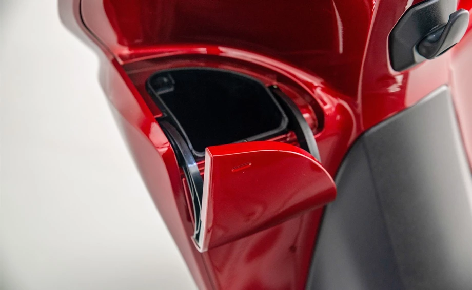 Verleihmotorrad Honda NSC Vision 110 vom Händler Autohaus Louis Dresen GmbH Bild 26: Verleihmotorrad Honda NSC Vision 110 vom Händler Autohaus Louis Dresen GmbH