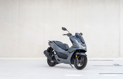 Leihmotorrad Honda PCX125