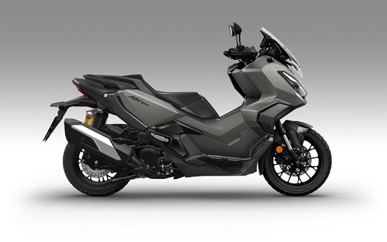 Verleihmotorrad Honda ADV350 vom Händler Autohaus Louis Dresen GmbH - Bild 10 Verleihmotorrad Honda ADV350 vom Händler Autohaus Louis Dresen GmbH - Bild 10