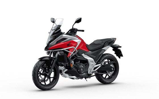 Verleihmotorrad Honda NC750X vom Händler Autohaus Louis Dresen GmbH - Bild 5 Verleihmotorrad Honda NC750X vom Händler Autohaus Louis Dresen GmbH - Bild 5