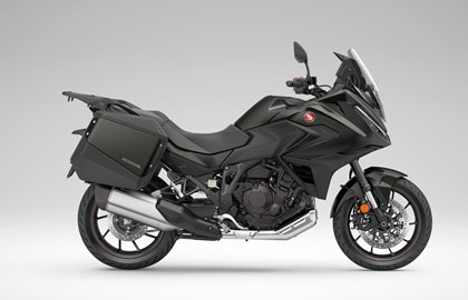 Leihmotorrad Honda NT1100