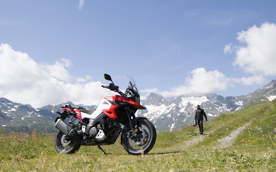 Verleihmotorrad Suzuki V-Strom 1050 XT vom Händler Fahrzeugcenter Gaßmann - Bild 6