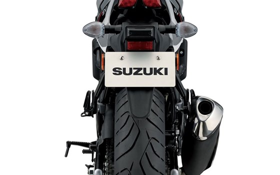 Verleihmotorrad Suzuki SV650X vom Händler Fahrzeugcenter Gaßmann - Bild 4