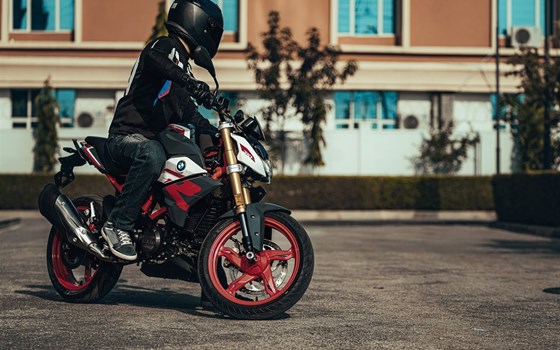 Verleihmotorrad BMW G 310 R vom Händler WMH GmbH Walz - Bild 14