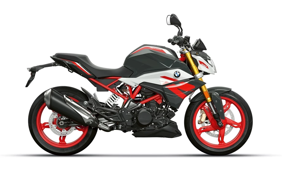 Verleihmotorrad BMW G 310 R vom Händler WMH GmbH Walz Bild 2: Verleihmotorrad BMW G 310 R vom Händler WMH GmbH Walz
