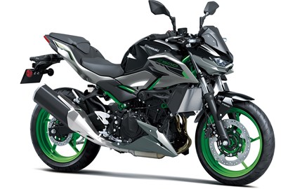 Leihmotorrad Kawasaki Z 500 SE