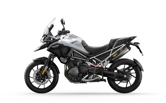 Verleihmotorrad Triumph Tiger 1200 GT PRO vom Händler Q-Bike Technik GmbH - Bild 9 Verleihmotorrad Triumph Tiger 1200 GT PRO vom Händler Q-Bike Technik GmbH - Bild 9