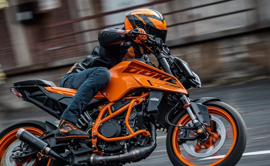 Verleihmotorrad KTM 390 Duke vom Händler März Motorradhandel GmbH Bild 18: Verleihmotorrad KTM 390 Duke vom Händler März Motorradhandel GmbH