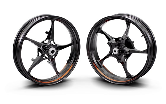 Verleihmotorrad KTM RC 390 vom Händler März Motorradhandel GmbH - Bild 6 Verleihmotorrad KTM RC 390 vom Händler März Motorradhandel GmbH - Bild 6