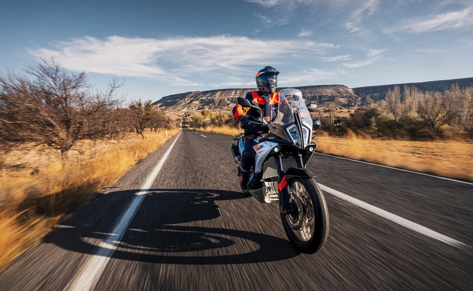 Verleihmotorrad KTM 790 Adventure vom Händler März Motorradhandel GmbH Bild 8: Verleihmotorrad KTM 790 Adventure vom Händler März Motorradhandel GmbH