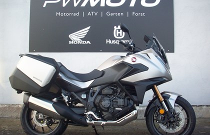 Leihmotorrad Honda NT1100 DCT