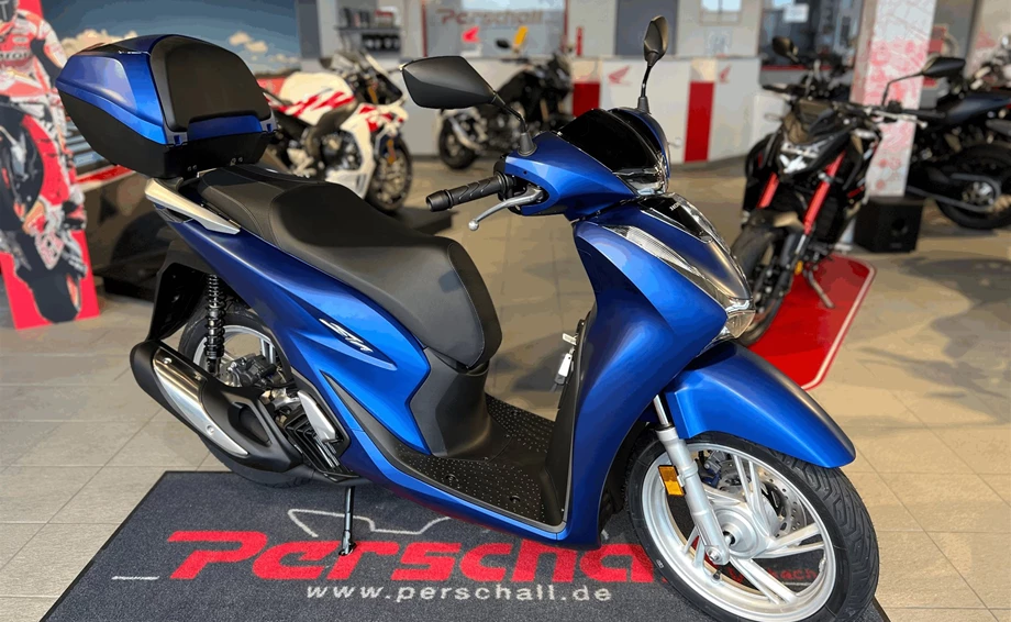 Verleihmotorrad Honda SH125i vom Händler M. Perschall GmbH Bild 2: Verleihmotorrad Honda SH125i vom Händler M. Perschall GmbH