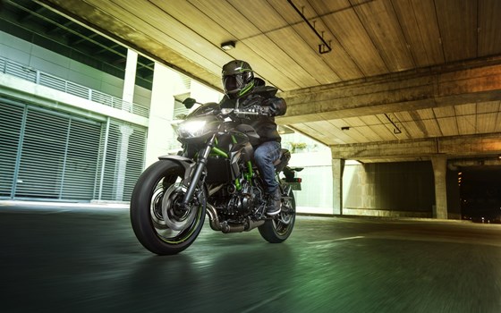 Verleihmotorrad Kawasaki Z650 vom Händler Motorradshop Ahlers - Bild 17 Verleihmotorrad Kawasaki Z650 vom Händler Motorradshop Ahlers - Bild 17