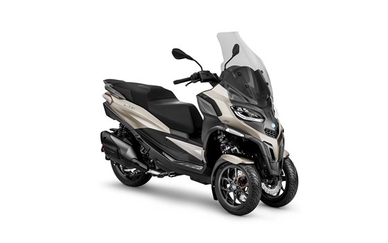 Verleihmotorrad Piaggio MP3 530 HPE Exclusive vom Händler WIKO Motorrad GmbH - Bild 4 Verleihmotorrad Piaggio MP3 530 HPE Exclusive vom Händler WIKO Motorrad GmbH - Bild 4