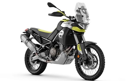Leihmotorrad Aprilia Tuareg 660