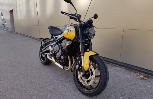 Triumph Trident 660