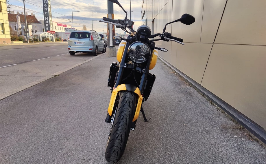 Verleihmotorrad Triumph Trident 660 vom Händler IL MOTO  Motorradhandel und Reparaturwerkstätte GesmbH Bild 3: Verleihmotorrad Triumph Trident 660 vom Händler IL MOTO  Motorradhandel und Reparaturwerkstätte GesmbH
