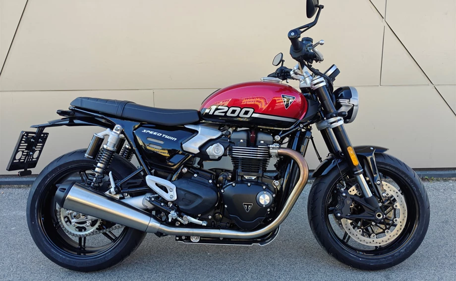 Verleihmotorrad Triumph Speed Twin 1200 vom Händler IL MOTO  Motorradhandel und Reparaturwerkstätte GesmbH Bild 1: Verleihmotorrad Triumph Speed Twin 1200 vom Händler IL MOTO  Motorradhandel und Reparaturwerkstätte GesmbH