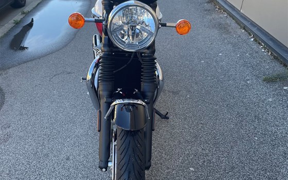 Verleihmotorrad Triumph Bonneville T120 vom Händler IL MOTO  Motorradhandel und Reparaturwerkstätte GesmbH - Bild 3 Verleihmotorrad Triumph Bonneville T120 vom Händler IL MOTO  Motorradhandel und Reparaturwerkstätte GesmbH - Bild 3