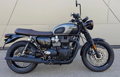 Leihmotorrad Triumph Bonneville T120