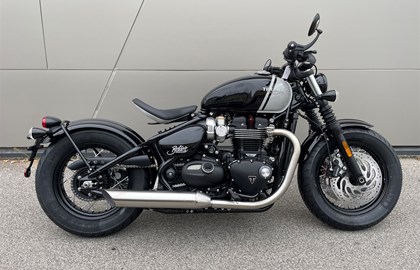 Leihmotorrad Triumph Bonneville Bobber