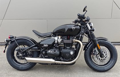 Leihmotorrad Triumph Bonneville Bobber