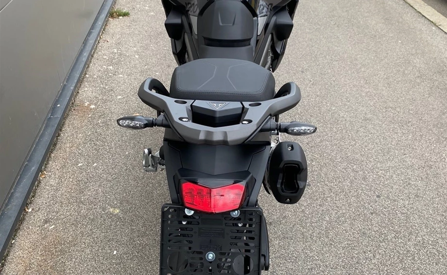 Verleihmotorrad Triumph Tiger 1200 GT PRO vom Händler IL MOTO  Motorradhandel und Reparaturwerkstätte GesmbH Bild 5: Verleihmotorrad Triumph Tiger 1200 GT PRO vom Händler IL MOTO  Motorradhandel und Reparaturwerkstätte GesmbH