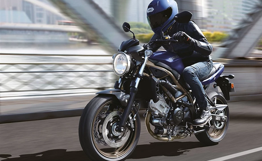 Verleihmotorrad Suzuki SV650 vom Händler BKM Bikes Handels GmbH Bild 6: Verleihmotorrad Suzuki SV650 vom Händler BKM Bikes Handels GmbH