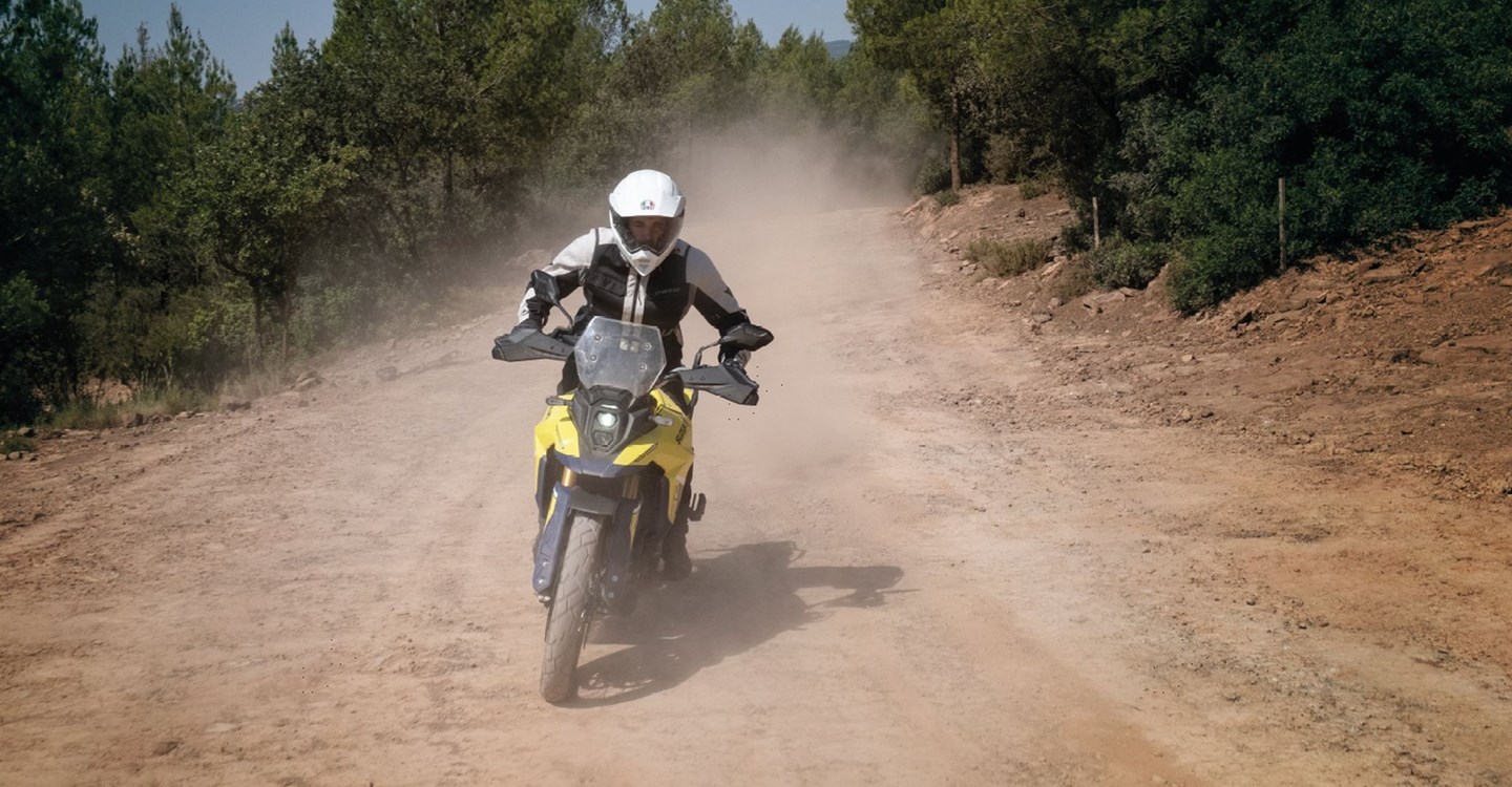 Verleihmotorrad Suzuki V-Strom 800DE vom Händler BKM Bikes Handels GmbH