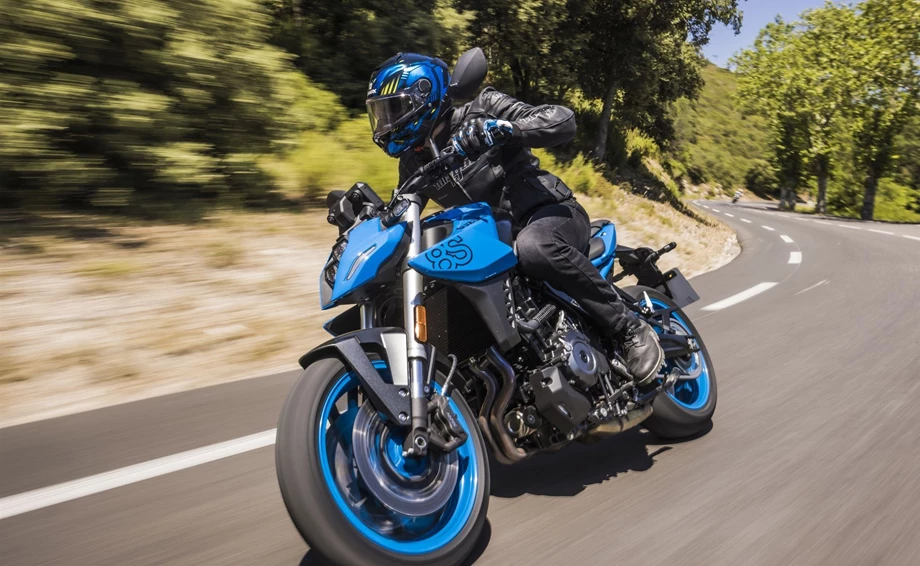 Verleihmotorrad Suzuki GSX-8S vom Händler BKM Bikes Handels GmbH Bild 9: Verleihmotorrad Suzuki GSX-8S vom Händler BKM Bikes Handels GmbH