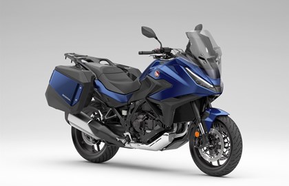 Leihmotorrad Honda NT1100 DCT