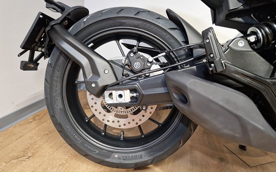 Verleihmotorrad Moto Morini 6 1/2 Seiemmezzo STR vom Händler Motorrad Scheunpflug e.K. - Bild 2 Verleihmotorrad Moto Morini 6 1/2 Seiemmezzo STR vom Händler Motorrad Scheunpflug e.K. - Bild 2