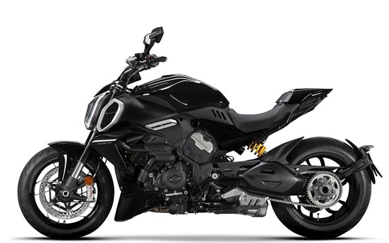 Verleihmotorrad Ducati Diavel V4 vom Händler Motorradhaus Steinbach GmbH - Bild 9 Verleihmotorrad Ducati Diavel V4 vom Händler Motorradhaus Steinbach GmbH - Bild 9